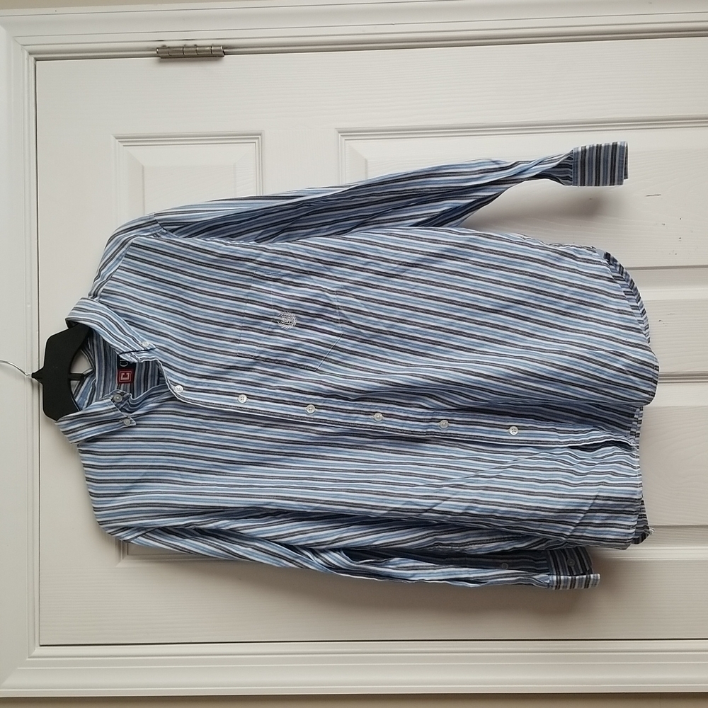 Chaps Men's Button Down Long Sleeve Shirt